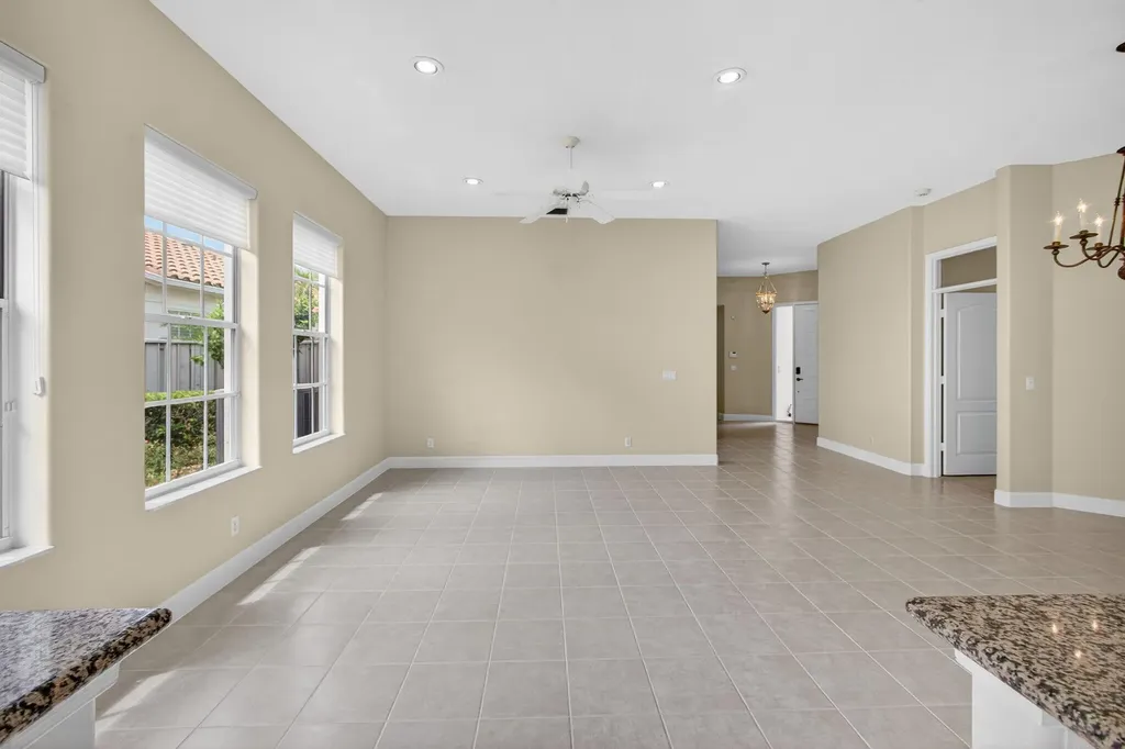 936 Augusta Pointe Drive Palm Beach Gardens FL 33418