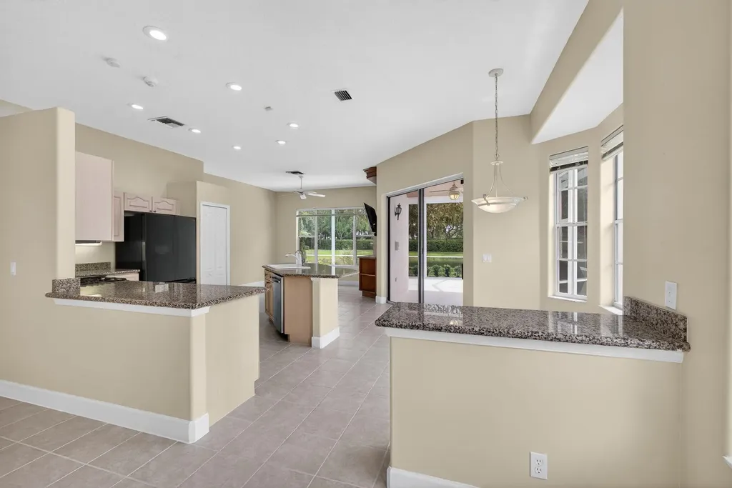 936 Augusta Pointe Drive Palm Beach Gardens FL 33418