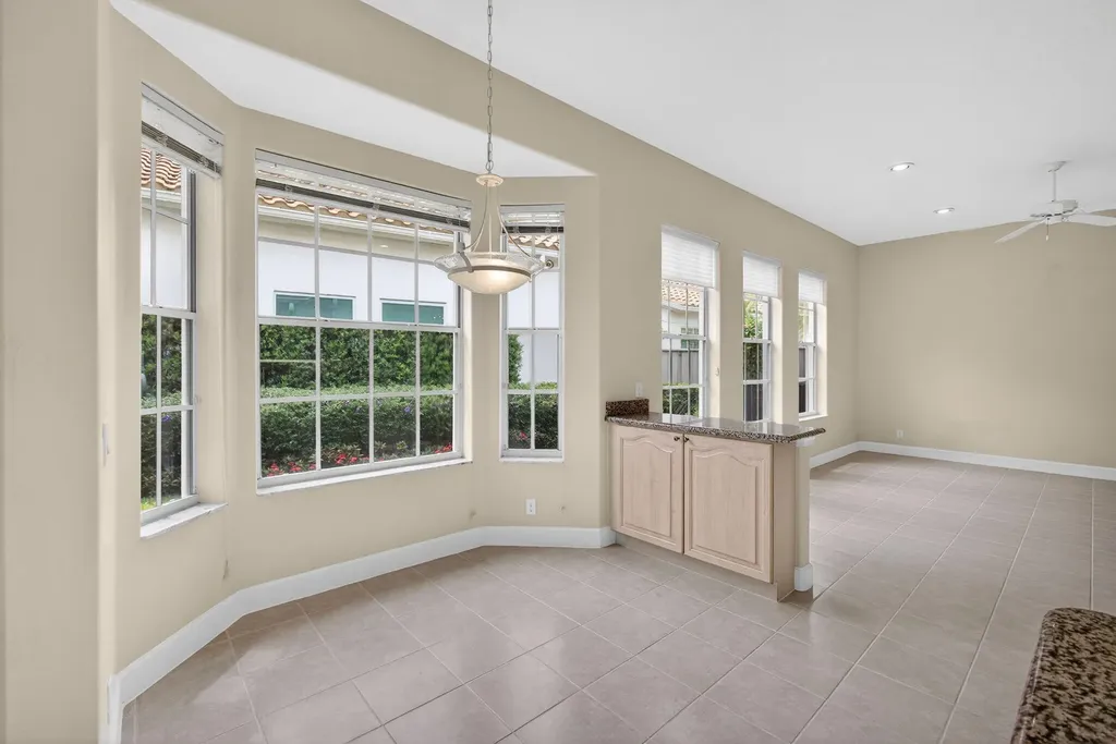 936 Augusta Pointe Drive Palm Beach Gardens FL 33418