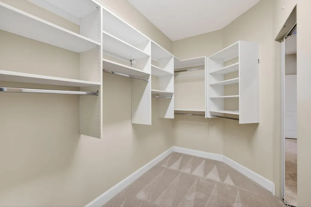 936 Augusta Pointe Drive Palm Beach Gardens FL 33418
