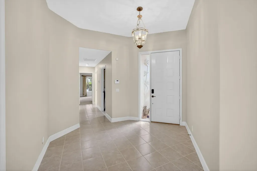 936 Augusta Pointe Drive Palm Beach Gardens FL 33418