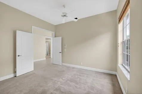 936 Augusta Pointe Drive Palm Beach Gardens FL 33418