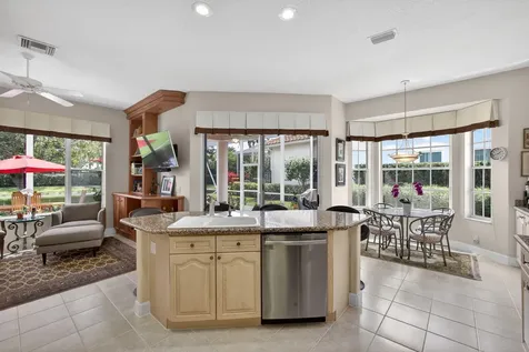 936 Augusta Pointe Drive Palm Beach Gardens FL 33418