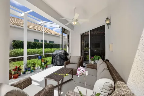936 Augusta Pointe Drive Palm Beach Gardens FL 33418
