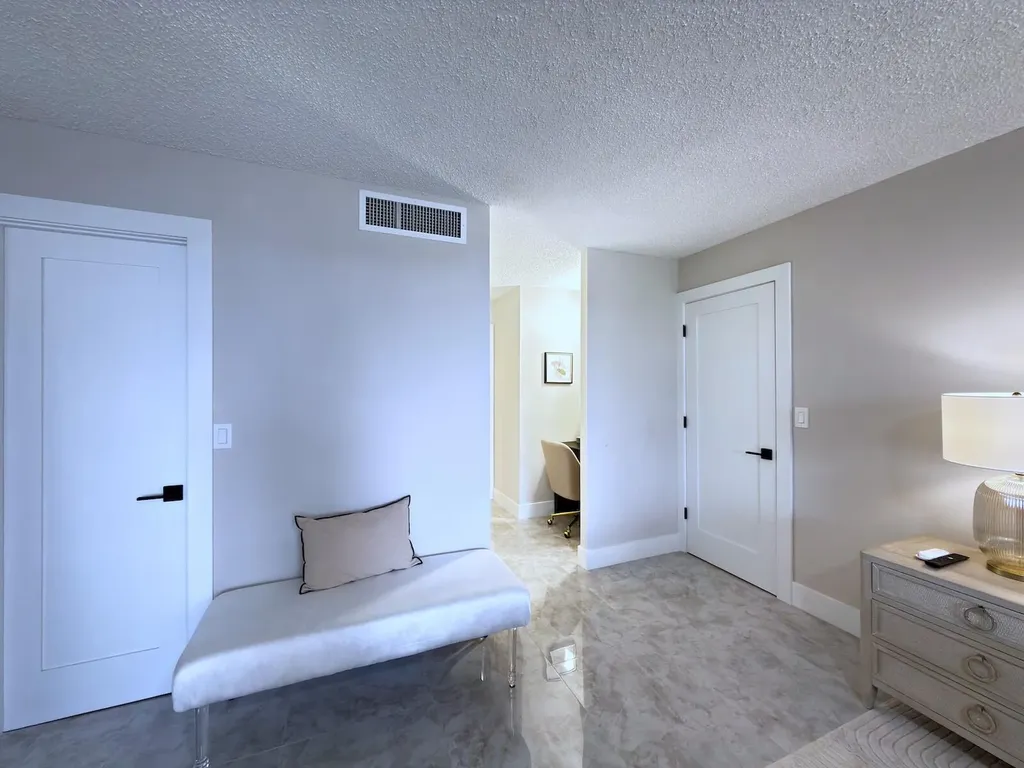 3546 S Ocean Boulevard South Palm Beach FL 33480