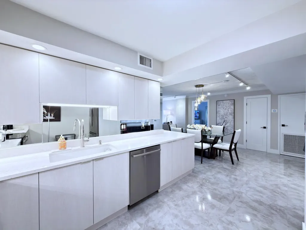 3546 S Ocean Boulevard South Palm Beach FL 33480