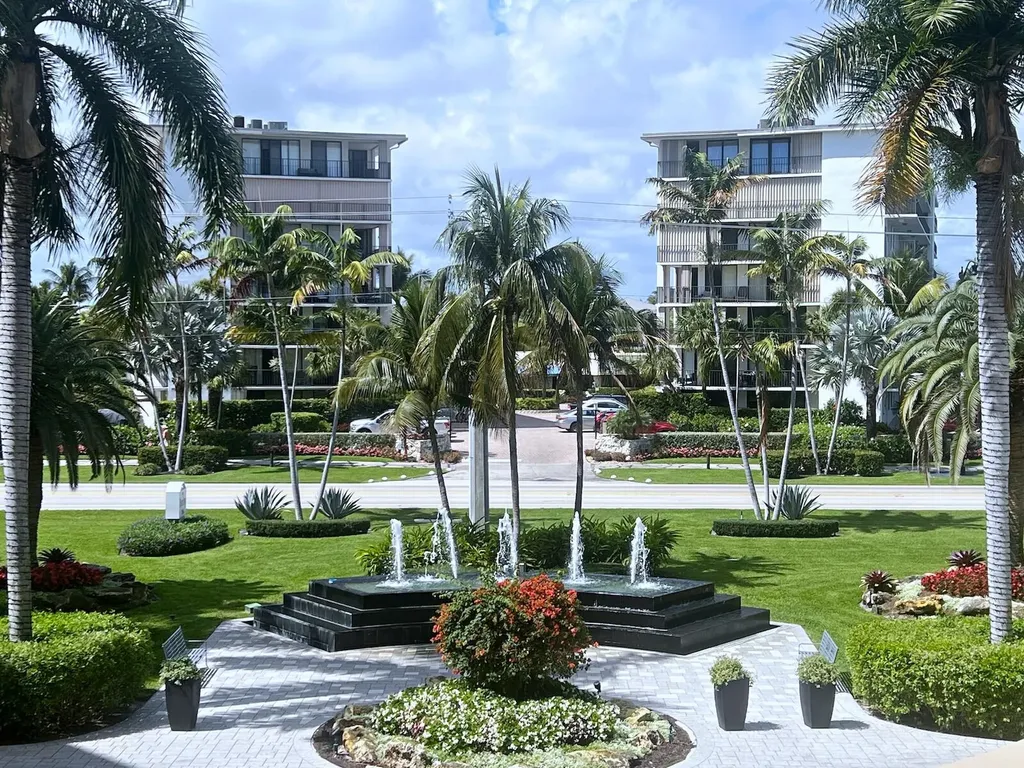 3546 S Ocean Boulevard South Palm Beach FL 33480