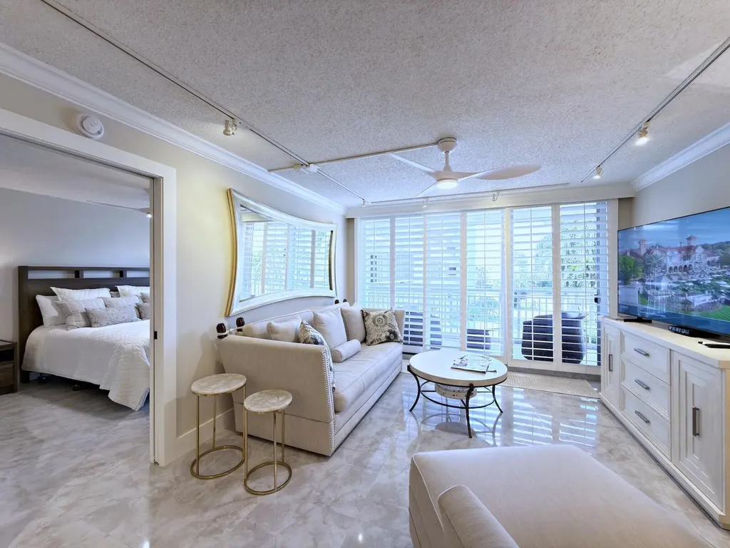 3546 S Ocean Boulevard South Palm Beach FL 33480