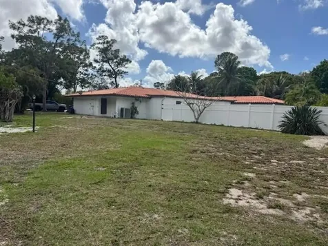 8421 Pioneer Road West Palm Beach FL 33411