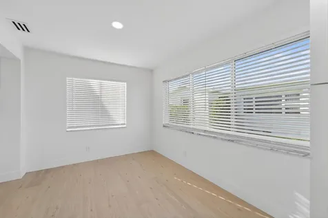 2095 SW 14 Avenue SW Boynton Beach FL 33426