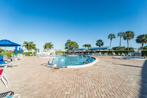2095 SW 14 Avenue SW Boynton Beach FL 33426
