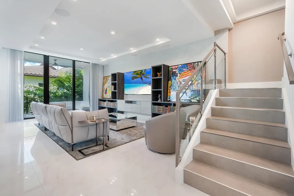 106 NE 16th Terrace Fort Lauderdale FL 33301
