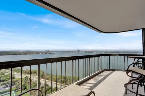 5380 N Ocean Drive Singer Island FL 33404