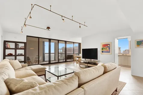 5380 N Ocean Drive Singer Island FL 33404
