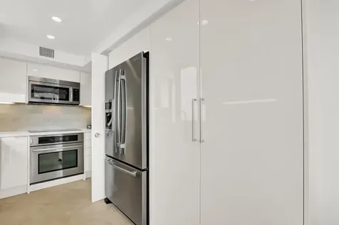 5380 N Ocean Drive Singer Island FL 33404