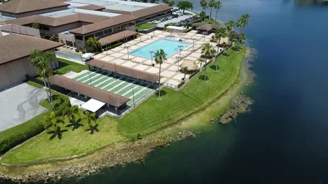 1401 SW 134 Way Pembroke Pines FL 33027