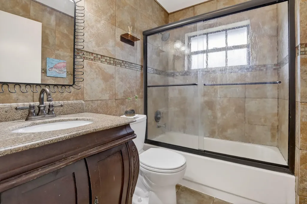8841 W Sunrise Boulevard Plantation FL 33322