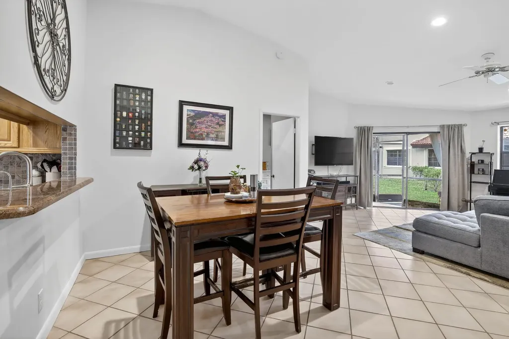 8841 W Sunrise Boulevard Plantation FL 33322