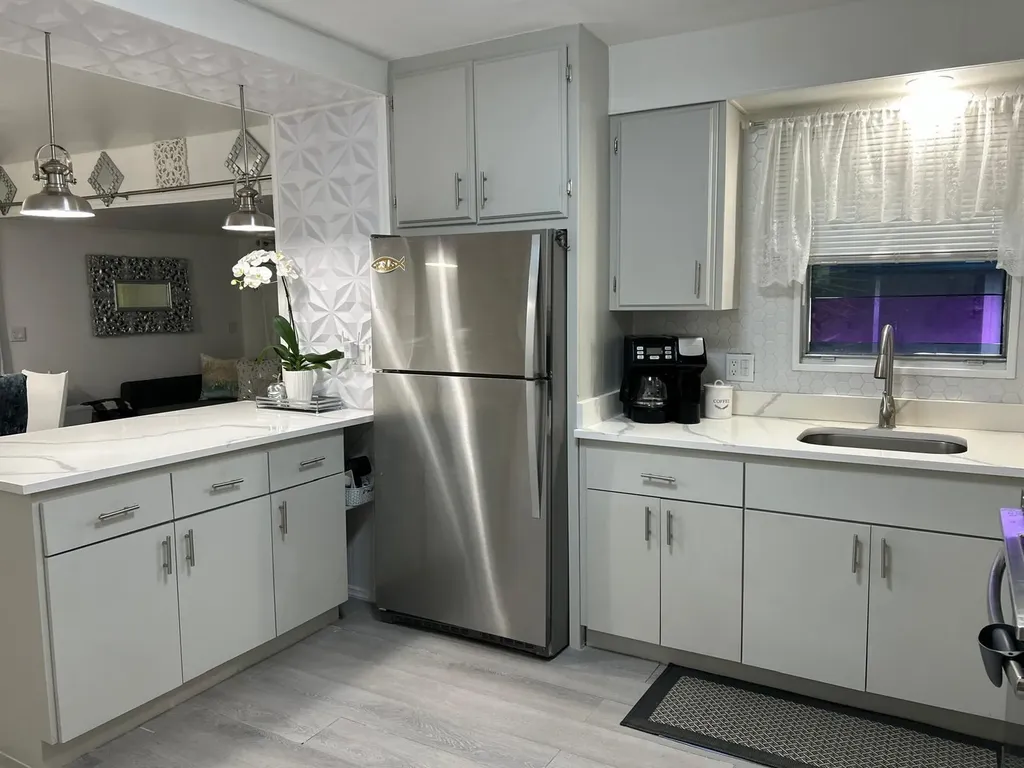 128 Havenwood Drive Pompano Beach FL 33064