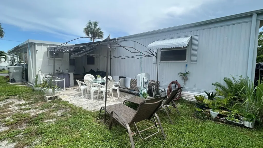 128 Havenwood Drive Pompano Beach FL 33064
