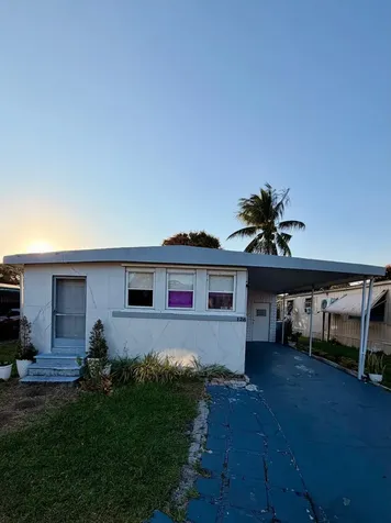 128 Havenwood Drive Pompano Beach FL 33064