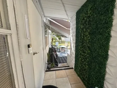 128 Havenwood Drive Pompano Beach FL 33064