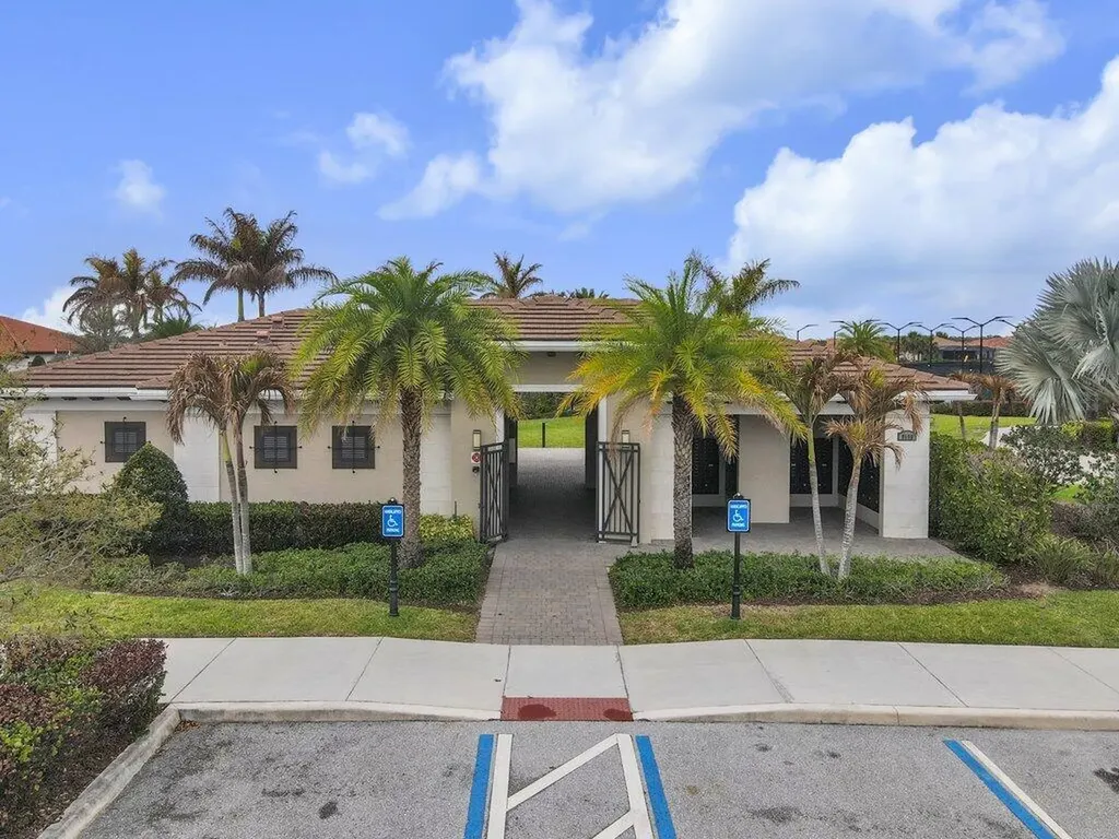 9399 SW Pepoli Way Port St Lucie FL 34987