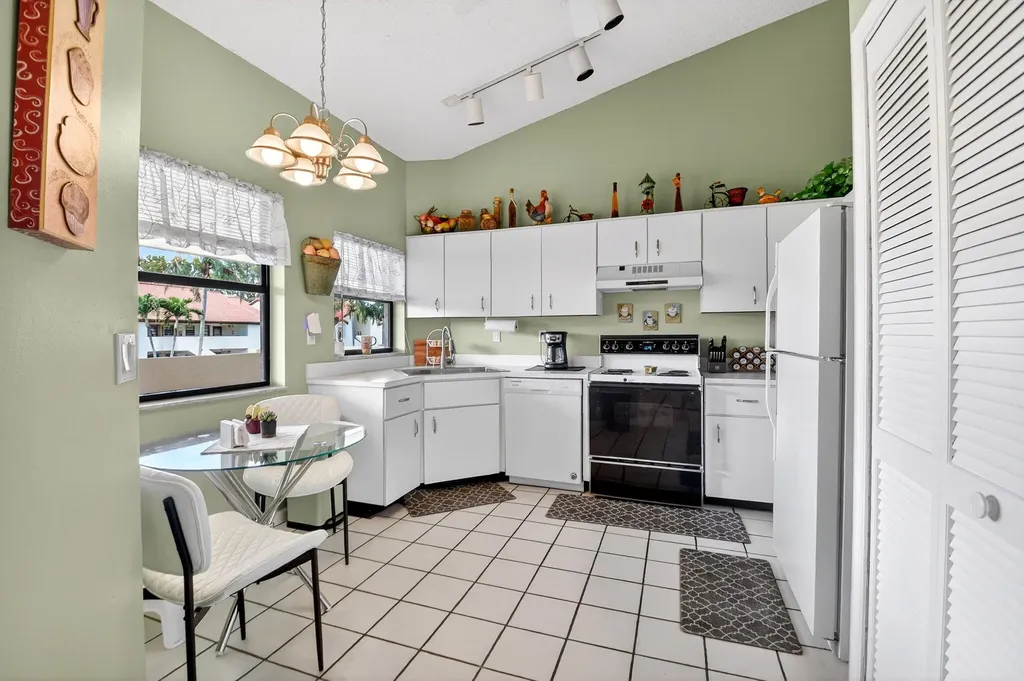 5903 Parkwalk Drive Boynton Beach FL 33472