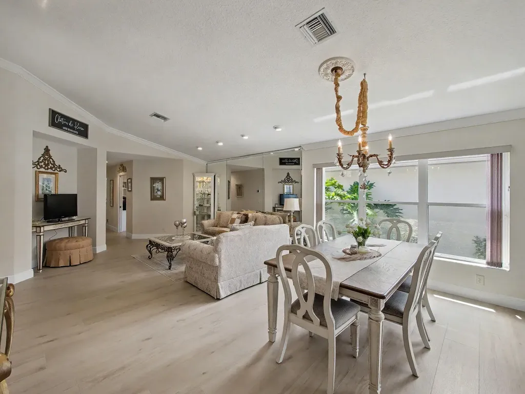11583 Colonnade Drive Boynton Beach FL 33437