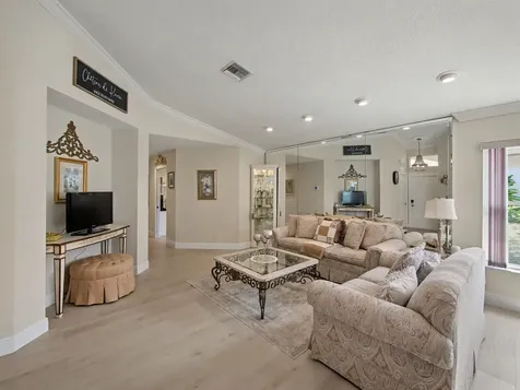 11583 Colonnade Drive Boynton Beach FL 33437
