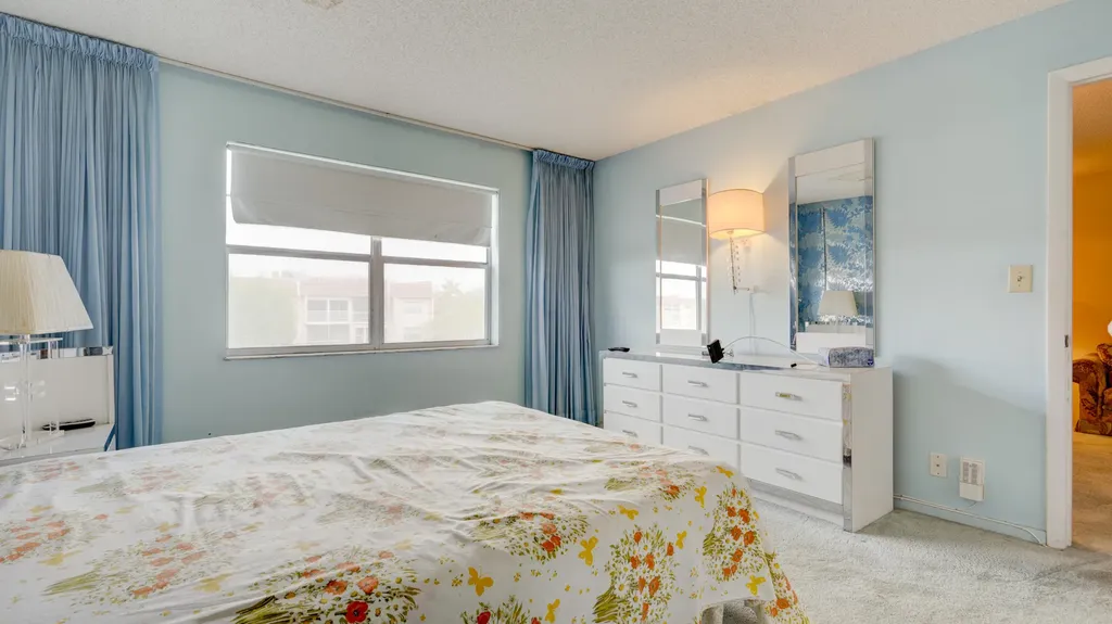 9400 Sunrise Lakes Boulevard Sunrise FL 33322