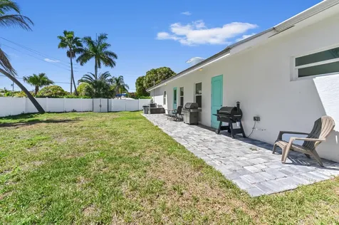 443 SE Dolphin Drive Stuart FL 34996