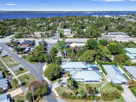 443 SE Dolphin Drive Stuart FL 34996