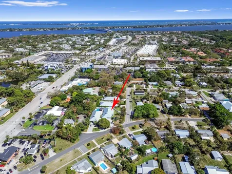 443 SE Dolphin Drive Stuart FL 34996