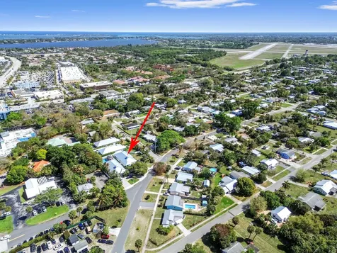 443 SE Dolphin Drive Stuart FL 34996