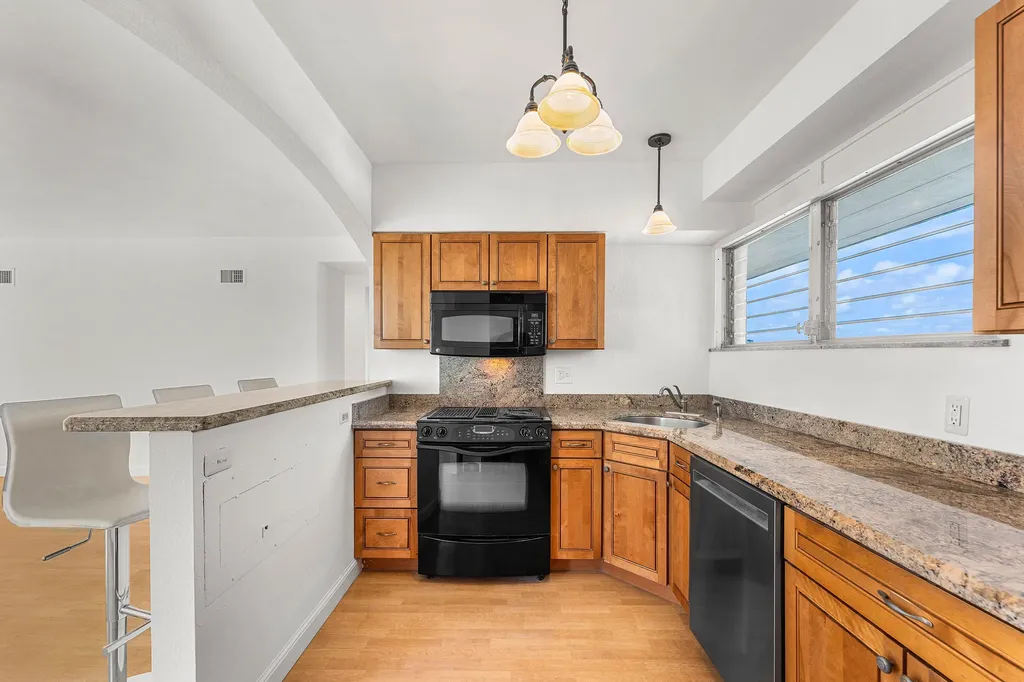 1900 S Ocean Drive Fort Lauderdale FL 33316