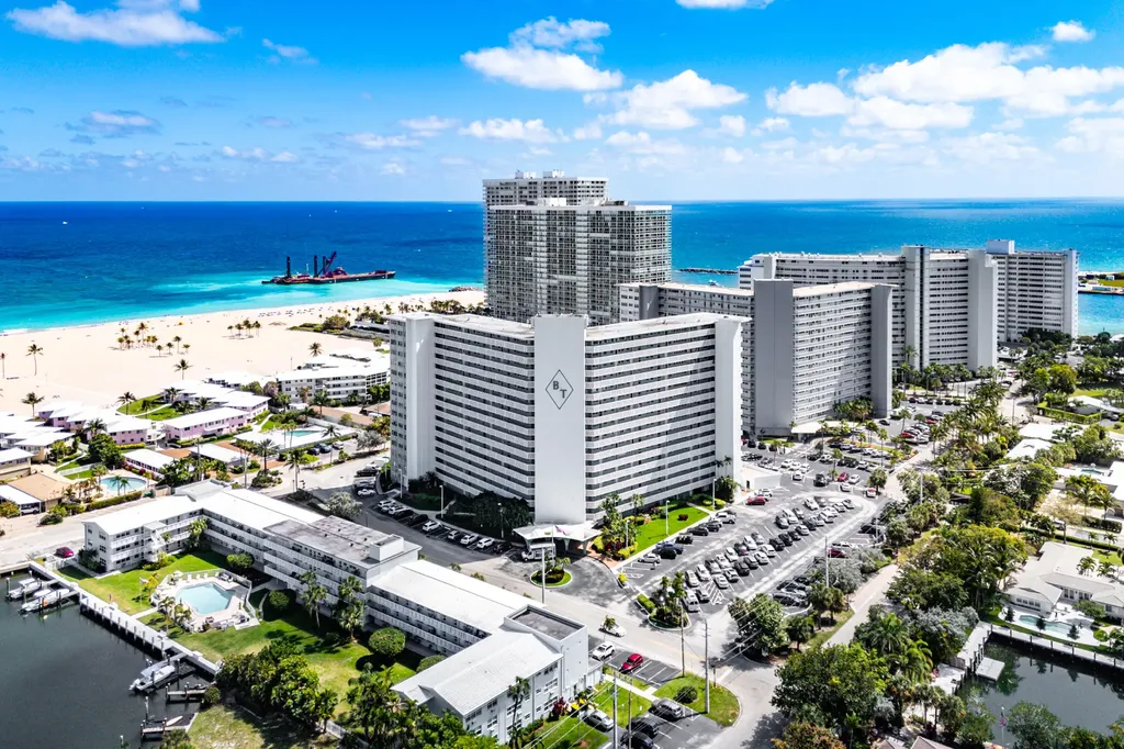 1900 S Ocean Drive Fort Lauderdale FL 33316