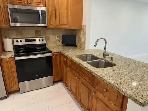 7605 NW 5th Court NW Margate FL 33063