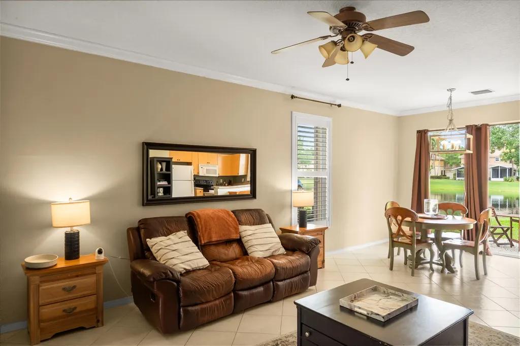 462 Rainbow Springs Terrace Royal Palm Beach FL 33411