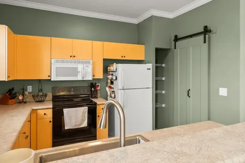 462 Rainbow Springs Terrace Royal Palm Beach FL 33411