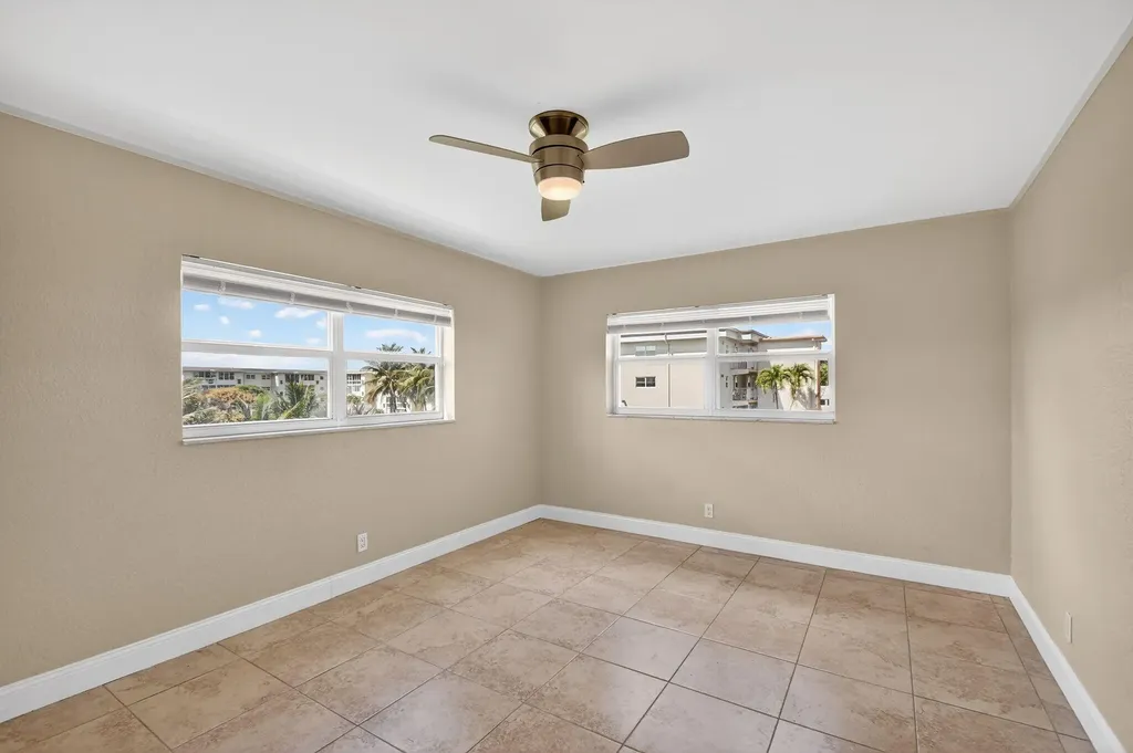 2615 NE 1st Court Boynton Beach FL 33435