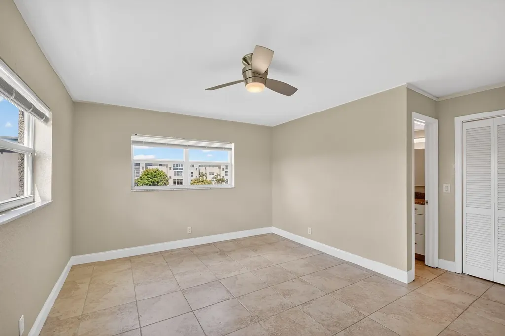 2615 NE 1st Court Boynton Beach FL 33435
