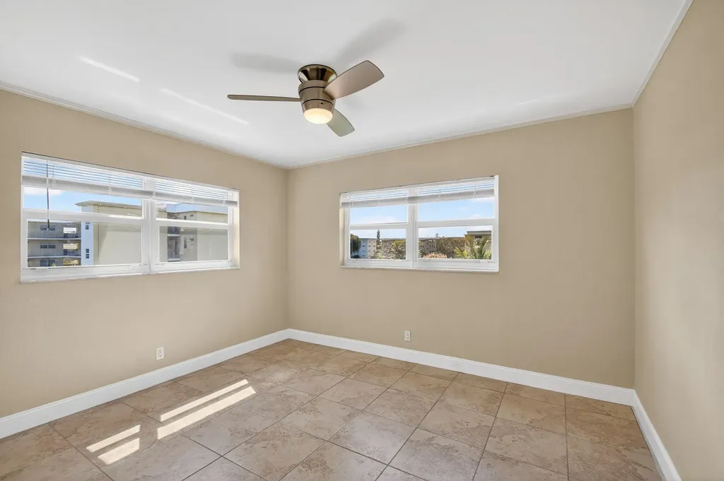 2615 NE 1st Court Boynton Beach FL 33435