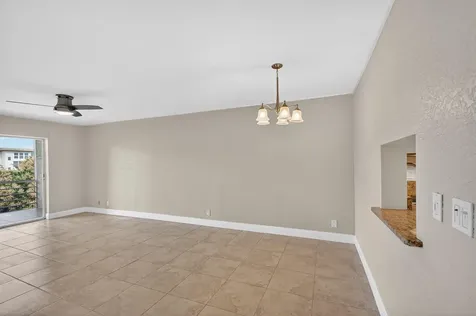 2615 NE 1st Court Boynton Beach FL 33435