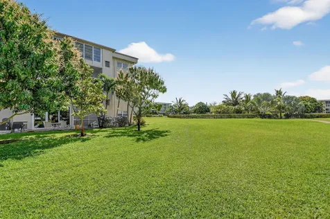 2615 NE 1st Court Boynton Beach FL 33435