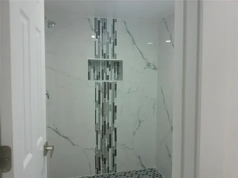 6085 N Sabal Palm Boulevard Tamarac FL 33319