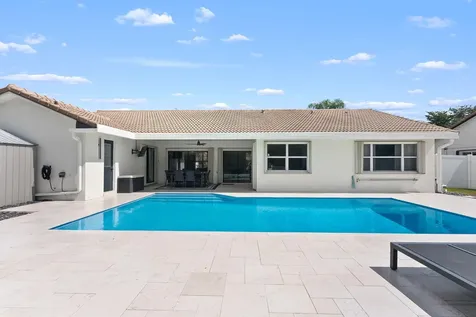 7836 Sunflower Drive Margate FL 33063
