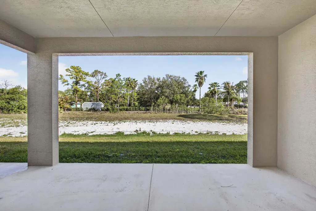 14043 87th Street N Loxahatchee FL 33470