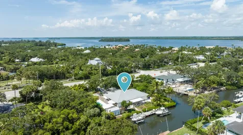 649 E Causeway Boulevard Vero Beach FL 32963