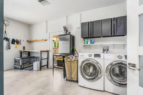 649 E Causeway Boulevard Vero Beach FL 32963